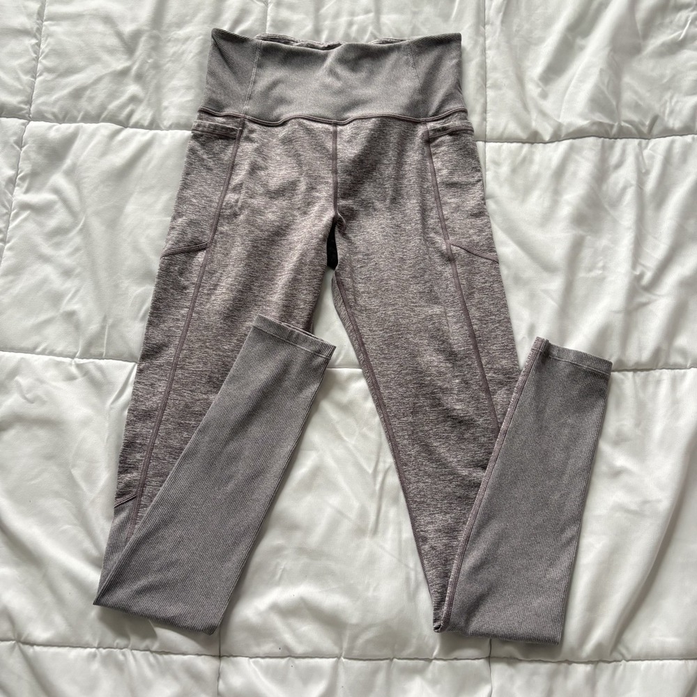 Athleta Exhale Heel Tight Leggings Womens Size Medium Purple Activewear Yoga